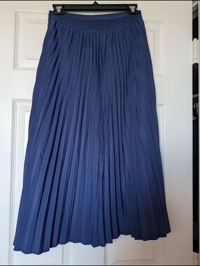 ModCloth Navy Blue Pleated Maxi Skirt with Elastic Waist